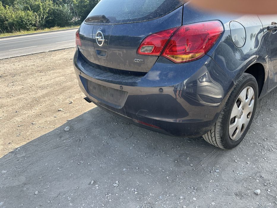 Стоп/Стопове за Опел Астра J хечбег!!!