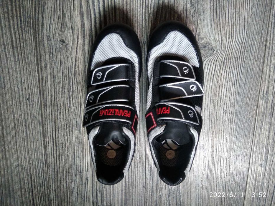 Продавам обувки за МТБ колоездене Pearllzumi