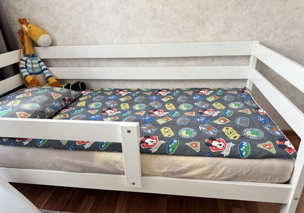 Продам детские кровати