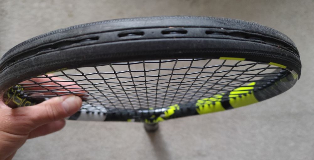 Babolat Pure Aero 2023 - 300g/100in/L2/16x19