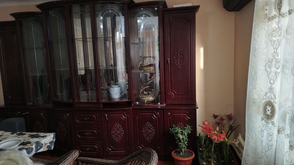 Мебель для зала.