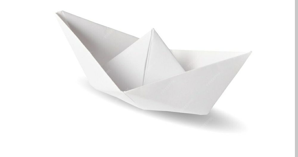 O Barcă Origami Din Hârtie