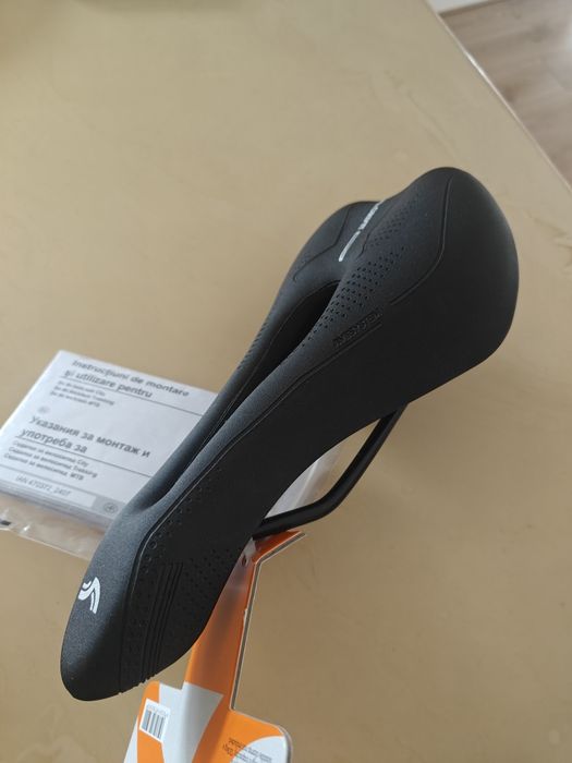 Sa bicicleta MTB si curse