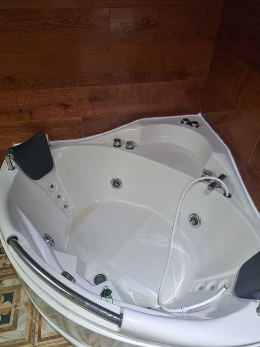 Vand Jacuzzi - mogosoaia