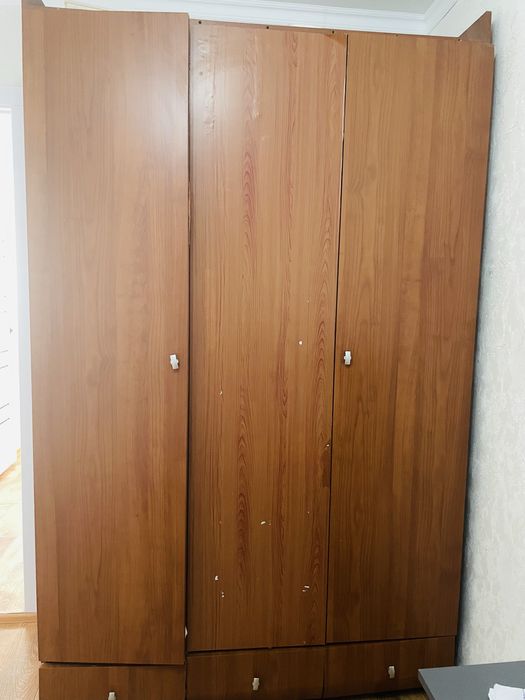 Все отдам  за 10 000