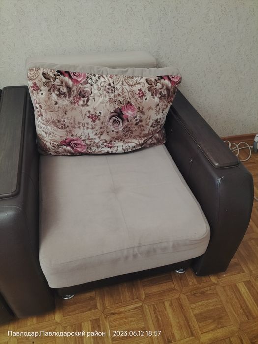 Продам мягкую мебель