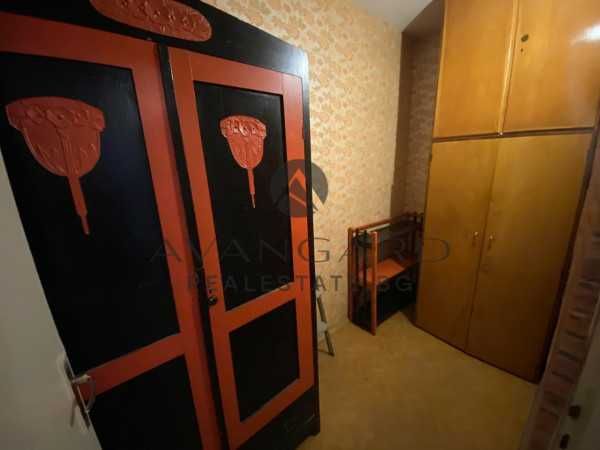 оф.14645 Тристаен обзаведен/ Площад Съединение