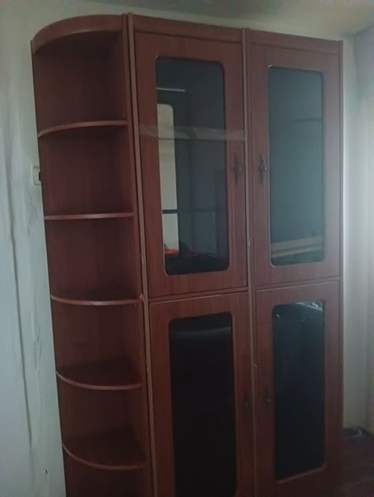 Продам гостиную мебель