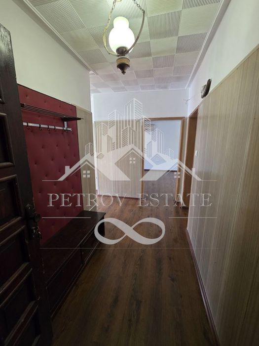 3-стаен в Пазарджик, област-гр.Велинград площ 115 цена 113500 + ТАВАН