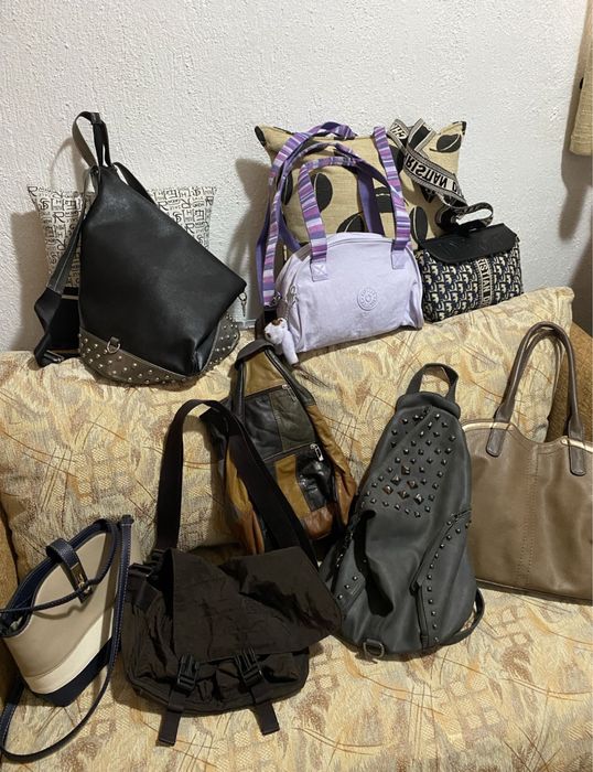 Продавам италиански  оргинални чехли N-38 25лв