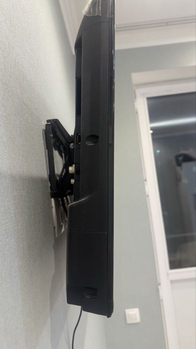 Продам телевизор