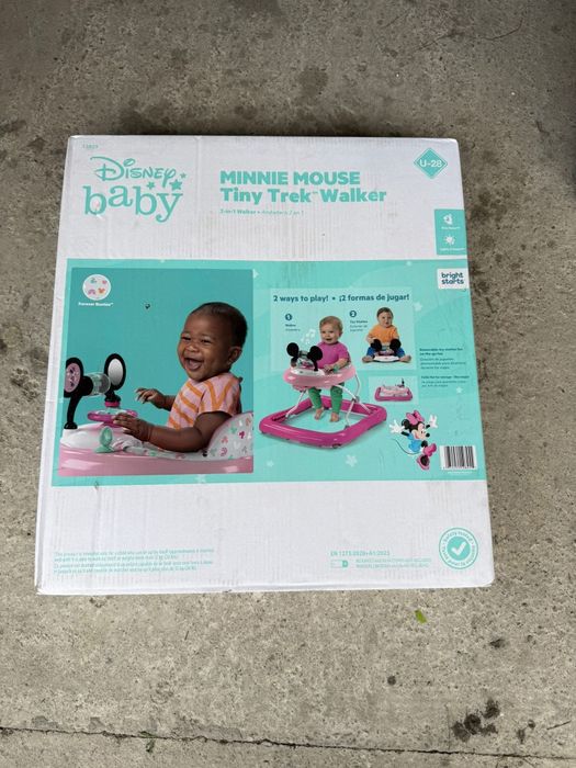 Premergator Minnie Mouse Tiny Trek Walker Sigilat