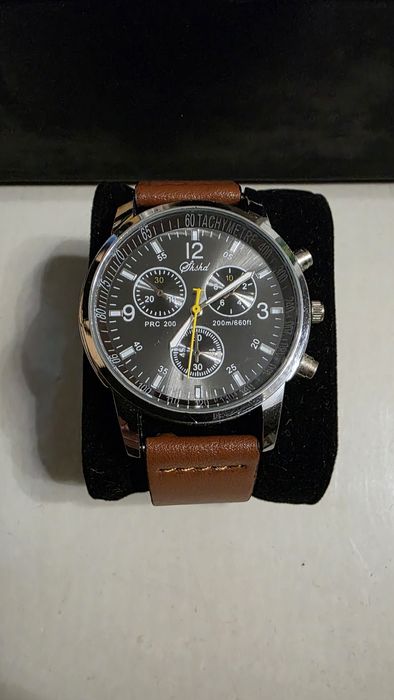 Ceas de mana barbati