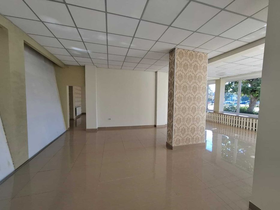 Oportunitate Premium: Spațiu Comercial de 170 mp – Bulevardul Alexandru cel Bun, Bacău