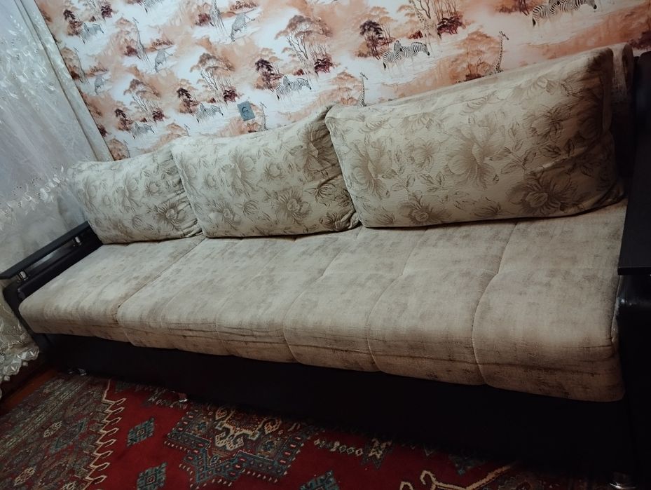 Продам  раздвижной диван