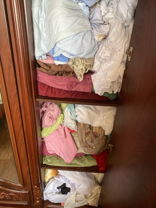 Шкаф в хорошем состояние