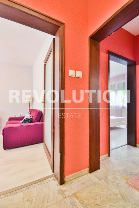 Дава се под наем Тристаен апартамент в София, Гоце Делчев - 90 кв.м за 650 € - Снимка #9