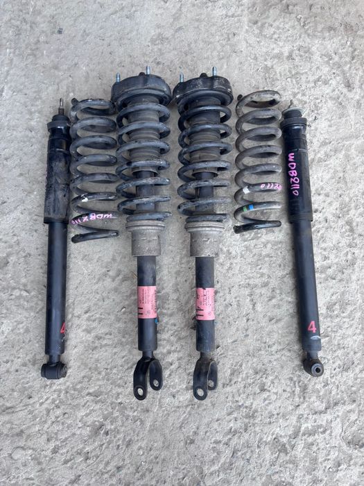 Авторазбор на Мерседес 211