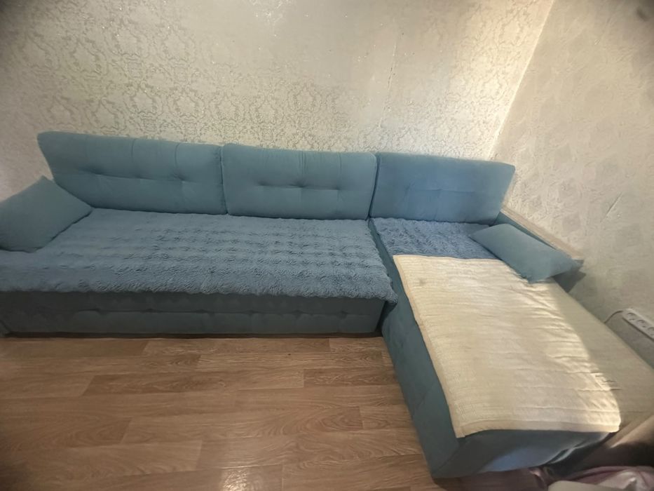 Продается угловой диван