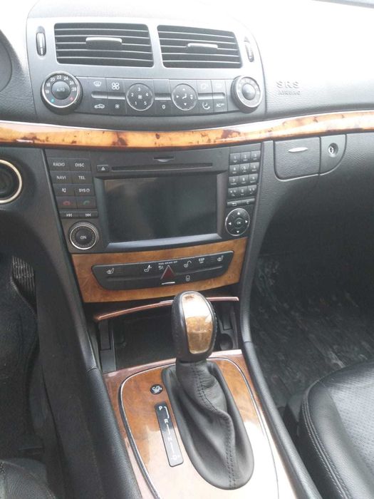 Mercedes Benz E 220 diesel