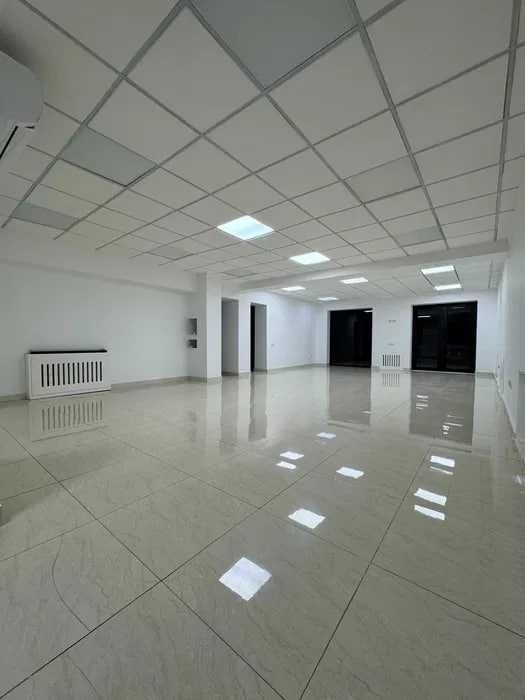 Продаётся коммерческое  помещение 144м2 в Яаккасарайском районе