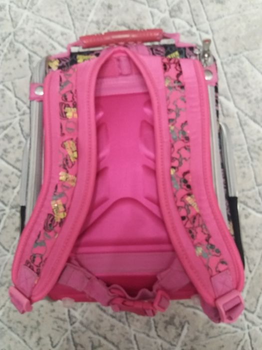 Детский школьный ранец