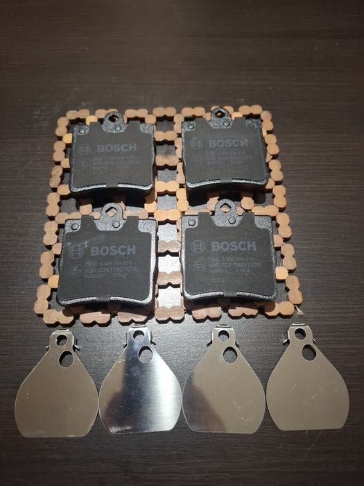Накладки Задна Ос BOSCH Чисто Нови