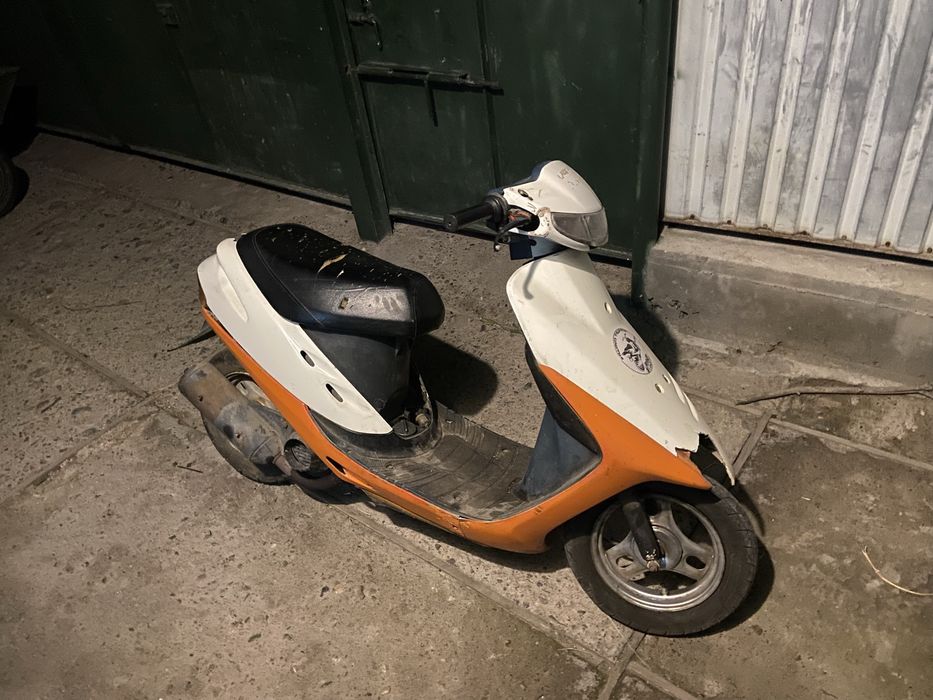 Продам скутер хонда дио