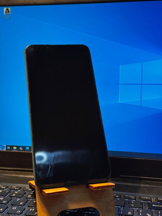 Продам телефон redmi note 9 4/64 gb