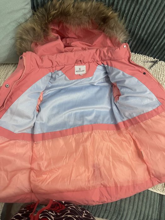 Продам куртку пуховик