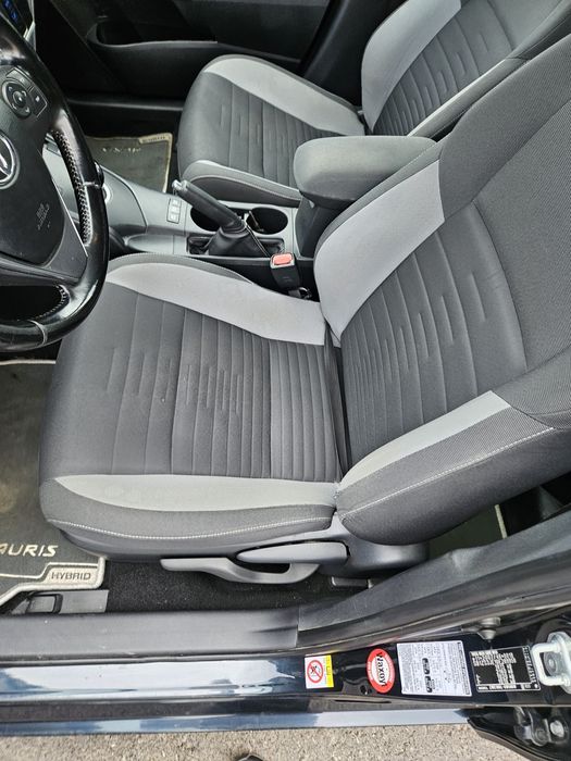 Toyota Auris Touring Sports 1.8 Hybrid Active