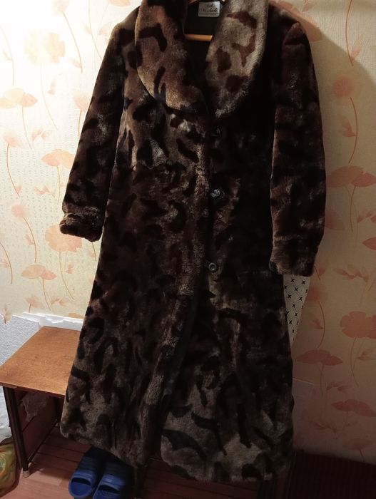 Шуба натуральная цигейка