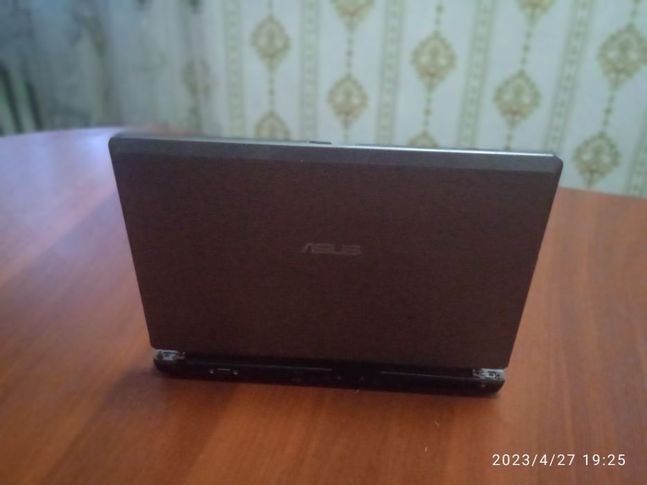 Ноутбук сатылады ноутбук прадаются