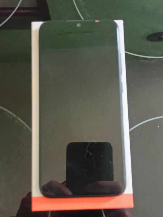 Redmi Note 7 4GB/64GB Отличен!