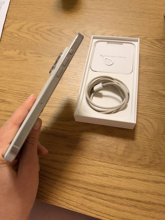 iPhone 15 Pro Max 256 GB Silver – Impecabil