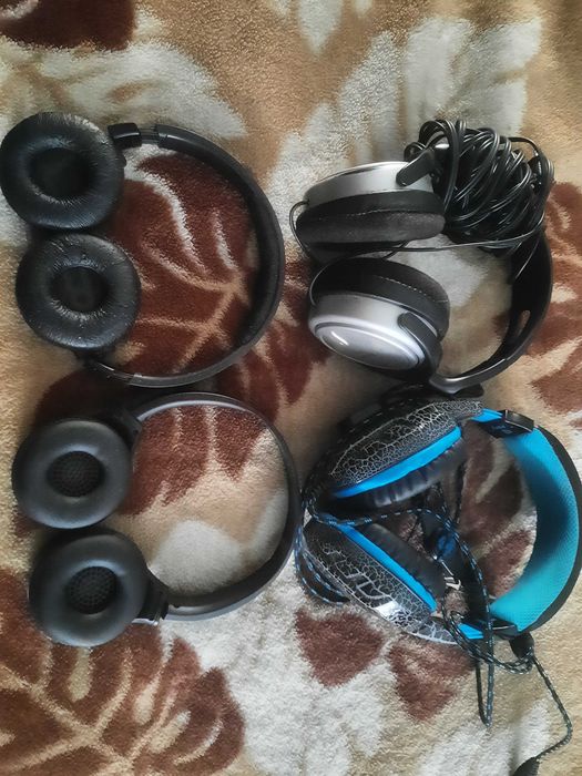 casti cu fir si fara fir