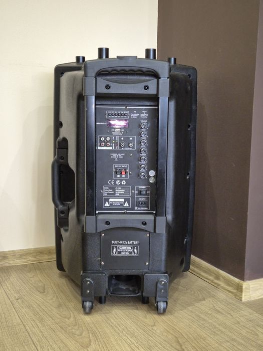 Караоке  колона MBA 15 с подарък стойка