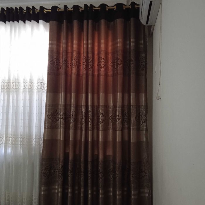 Sifati yaxshi holdagi pardalar sotiladi