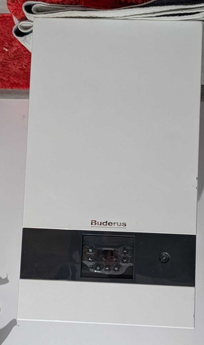 Centrală termică Buderus Logamax Plus – funcțională/SH – FĂRĂ ACTE
