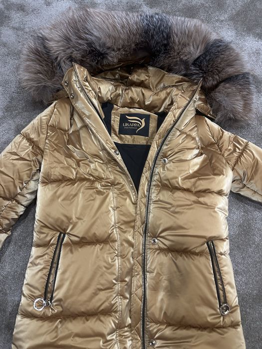 Златно яке с естествен пух