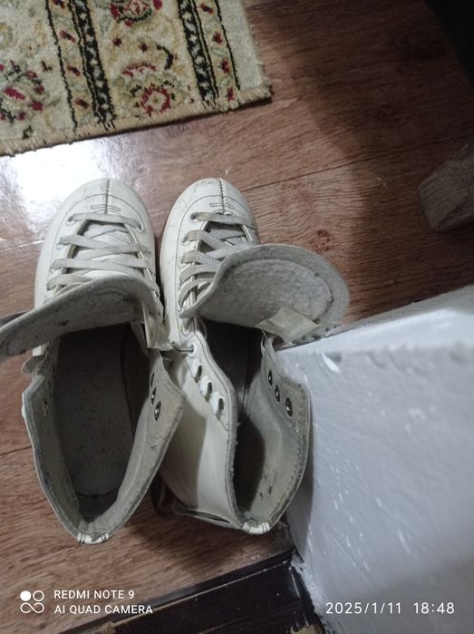 Продам подростковые коньки