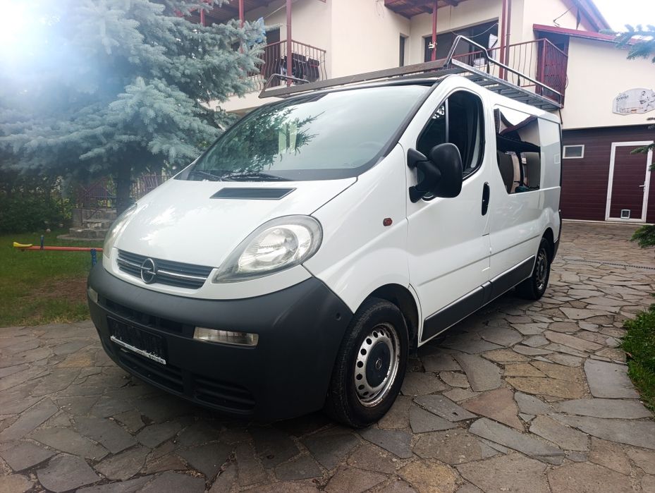 Opel Vivaro Mixt 6 Locuri