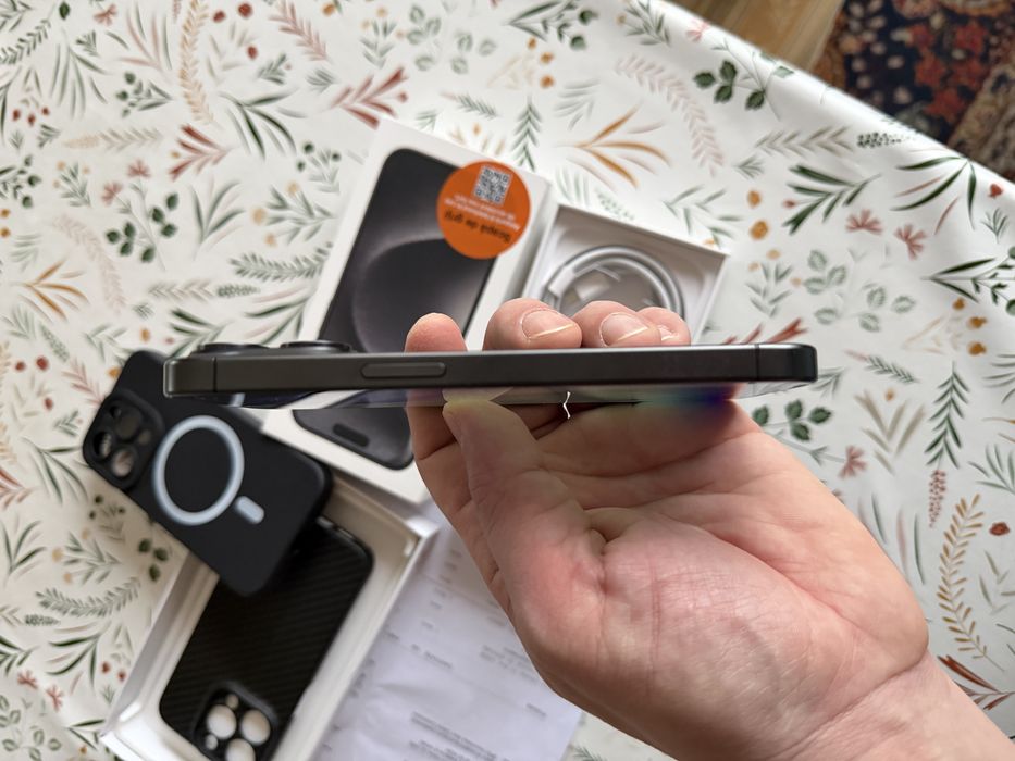 iPhone 15PRO Black Titanium GARANTIE