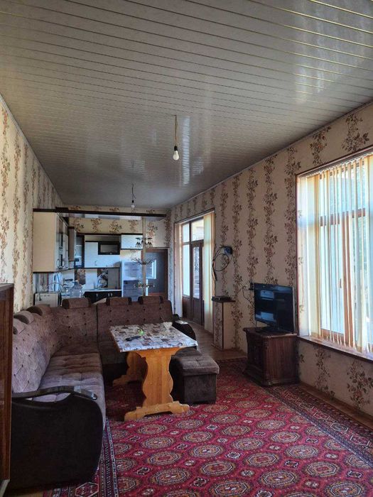 samarkand shahrida hovli ijaraga beriladi