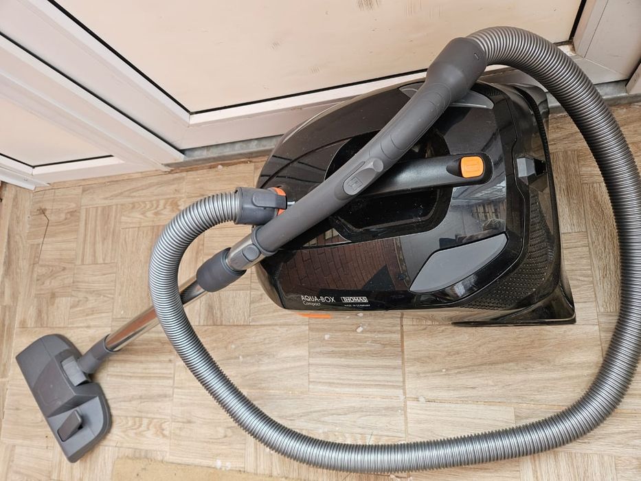 Моющий пылесос томас аква бокс