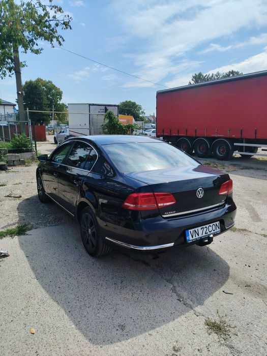 VOLKSWAGEN Passat 2011 — imagine 2