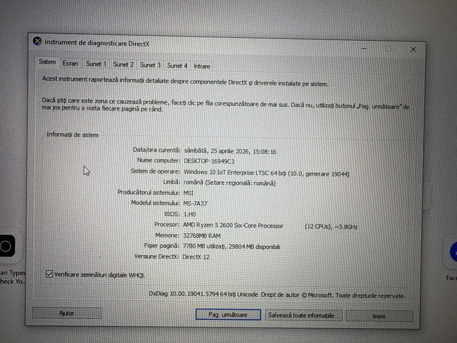 Sistem Ryzen 5 cu Vega 56 si 2 monitoare de gaming.