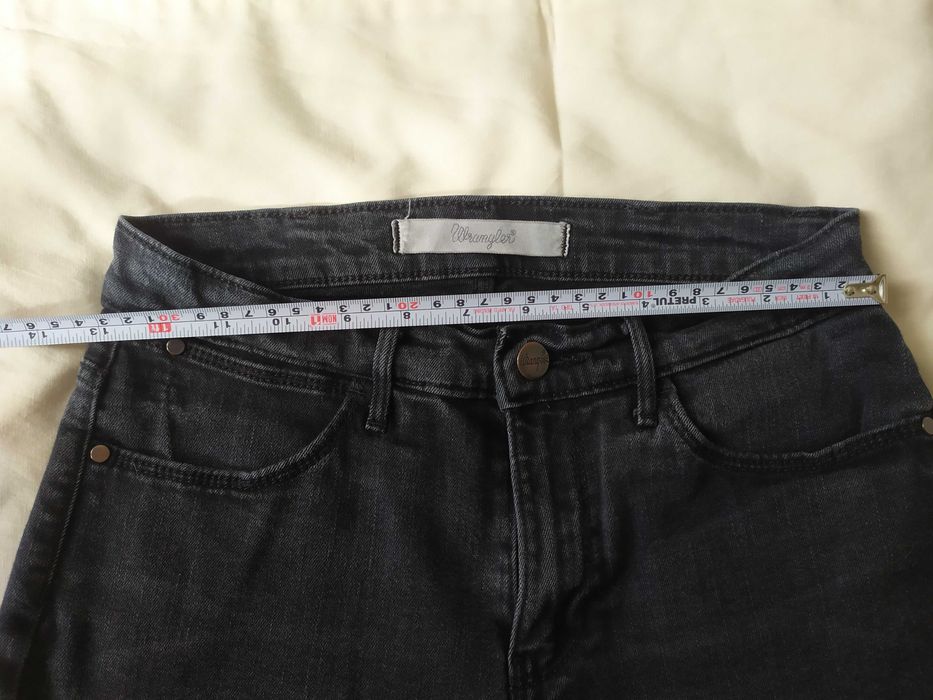 Pull and bear черни дънки 34 р-р