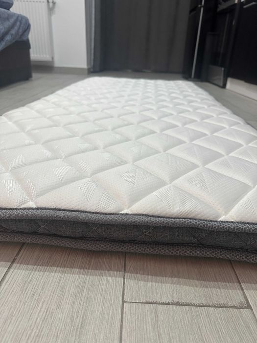 Vând topper saltea alb, 90x200 cm, NOU NOUȚ