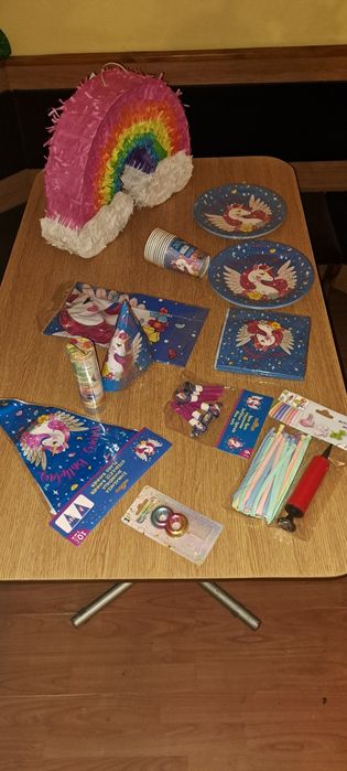 Рожден ден кончето еднорог